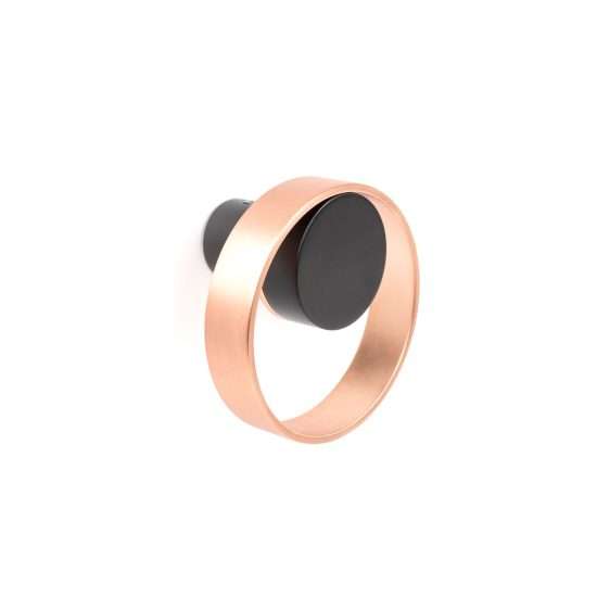 553 - Percha colgador para pared acabado negro · cobre