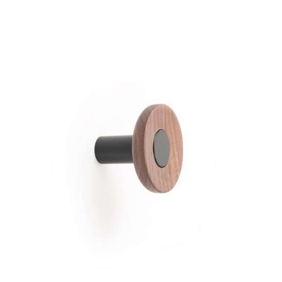 556 - Percha colgador para pared acabado negro · roble