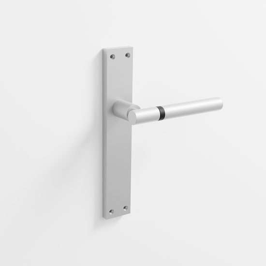201 - Manillas para puerta con placa acabado níquel satinado · negro
