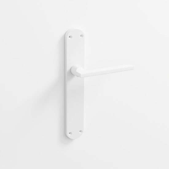 207 - Juego de manillas con placa para puerta en acabado blanco